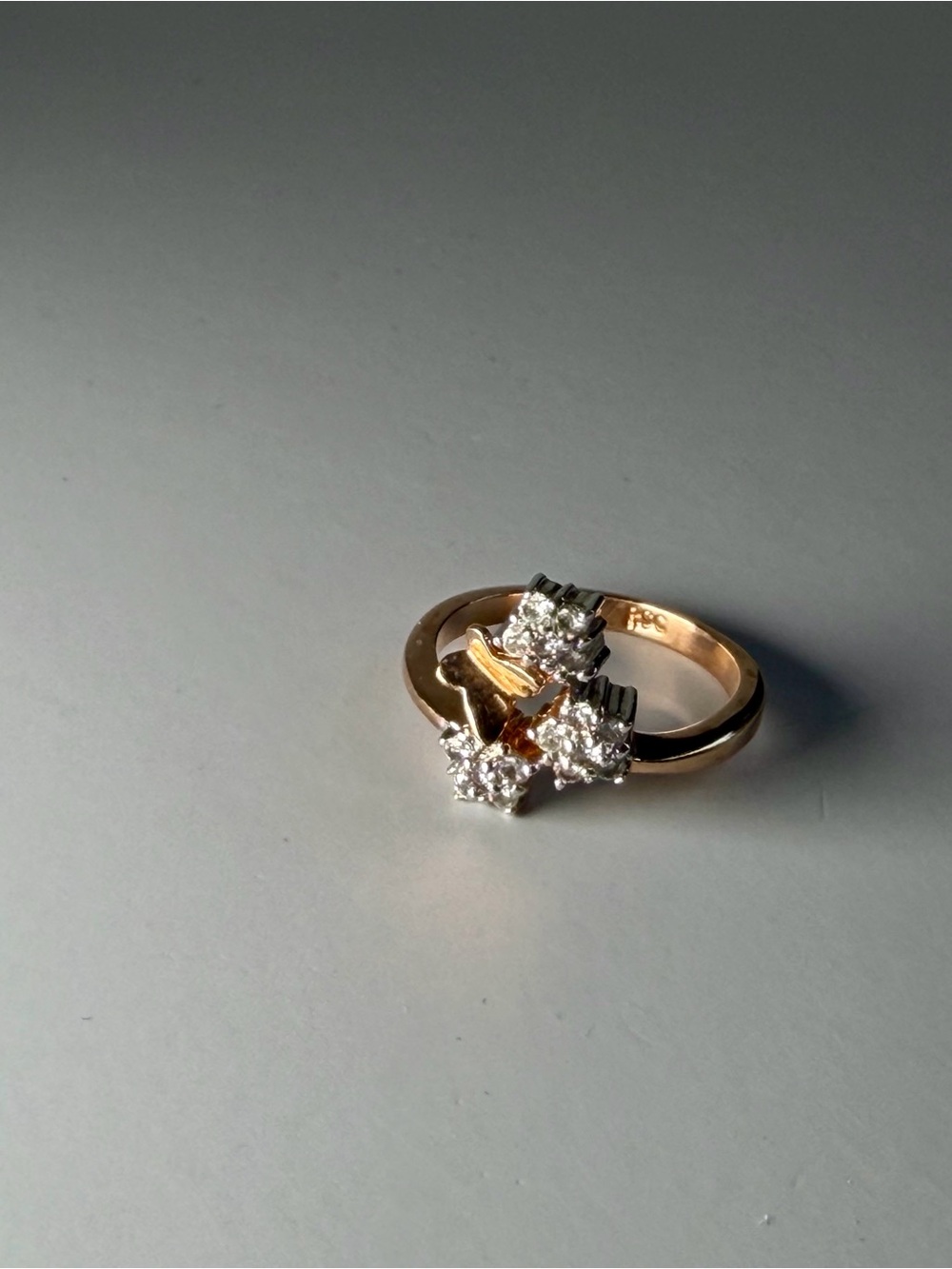 Vintage RSC Butterfly Cluster Ring Gold Tone Floral Ring Size 7.5 - Picture 4 of 11